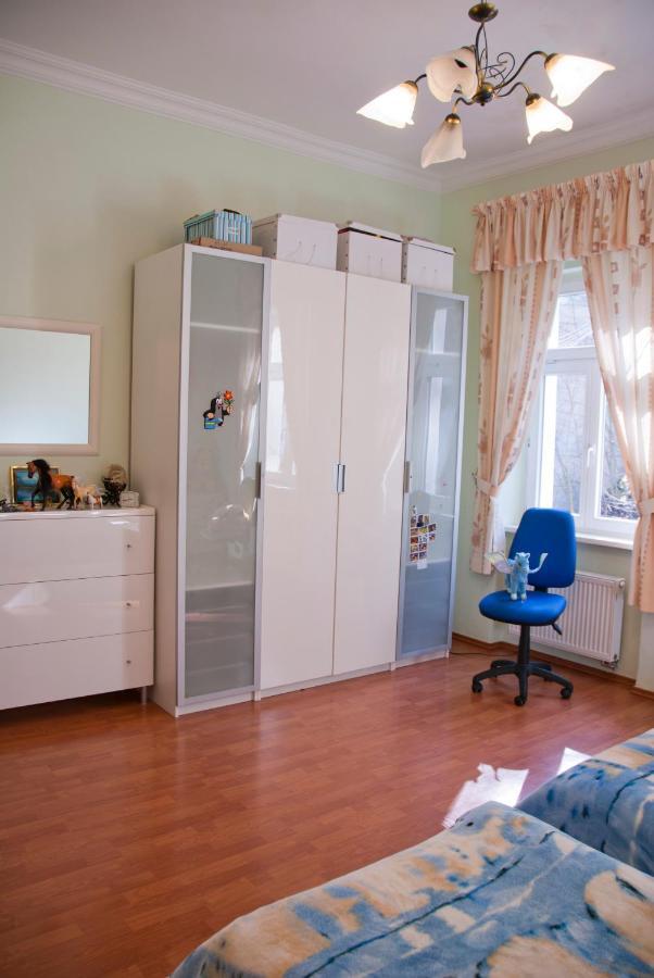 Apartman Na Zahradni การ์โลวีวารี ภายนอก รูปภาพ